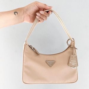 Prada Re-edition 2000 nylon shoulder bag